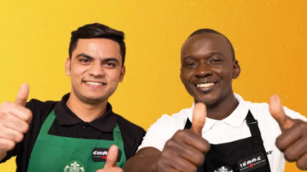 2 personnes sur un fond jaune